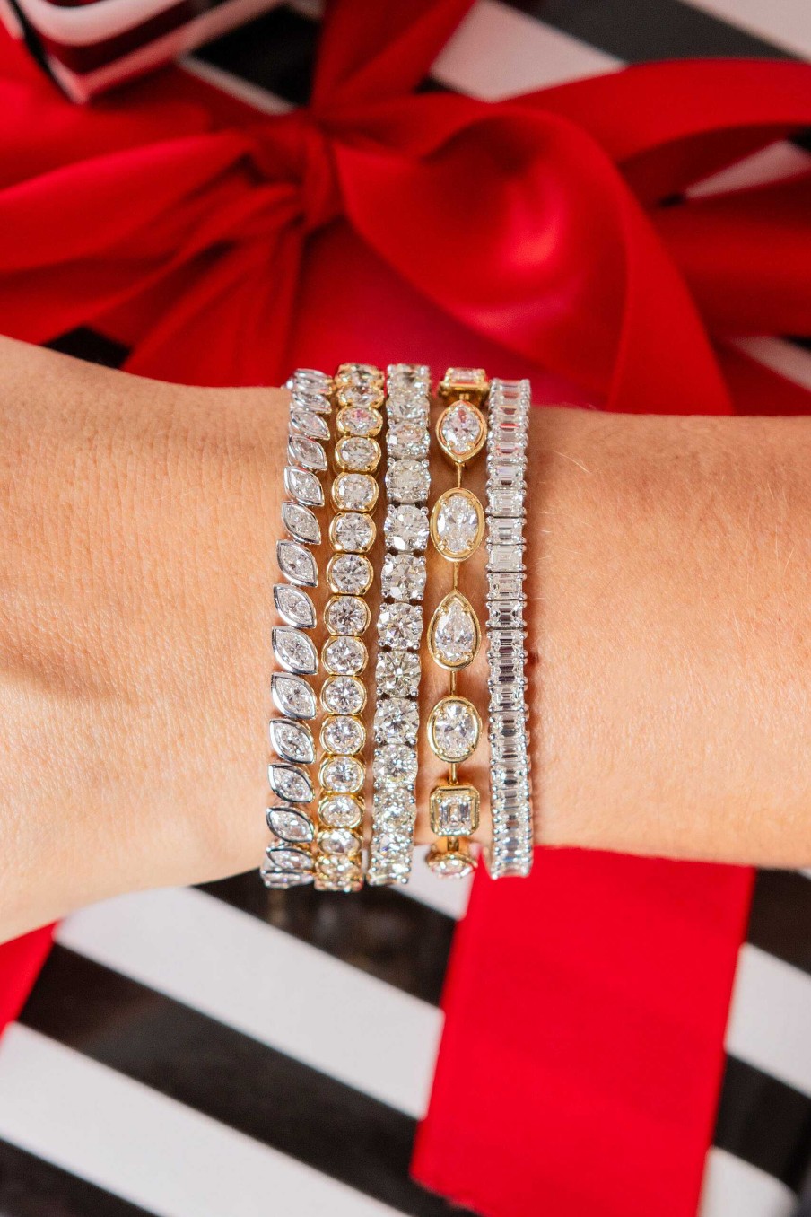 Bracelets & Bangles Bailey's | 18Kt Gold And Diamond Mixed-Shape Line Bracelet