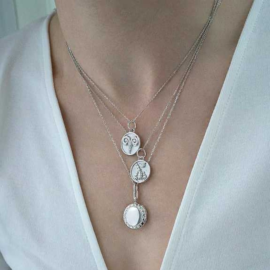 Necklaces & Pendants Monica Rich | Monica Rich Kosann Round "Isabella" Locket Necklace